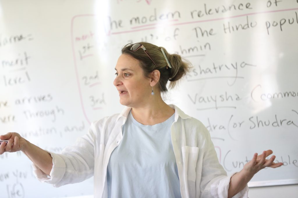 an oakwood friends school teacher teaching a class