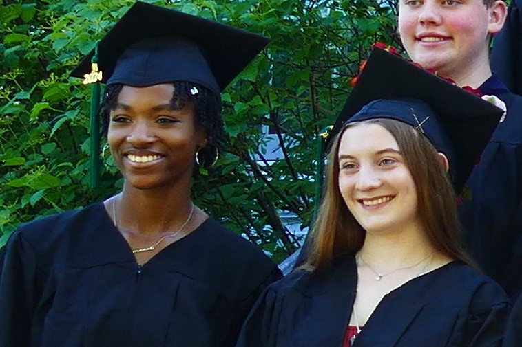 Use all 4 photos in photo collage